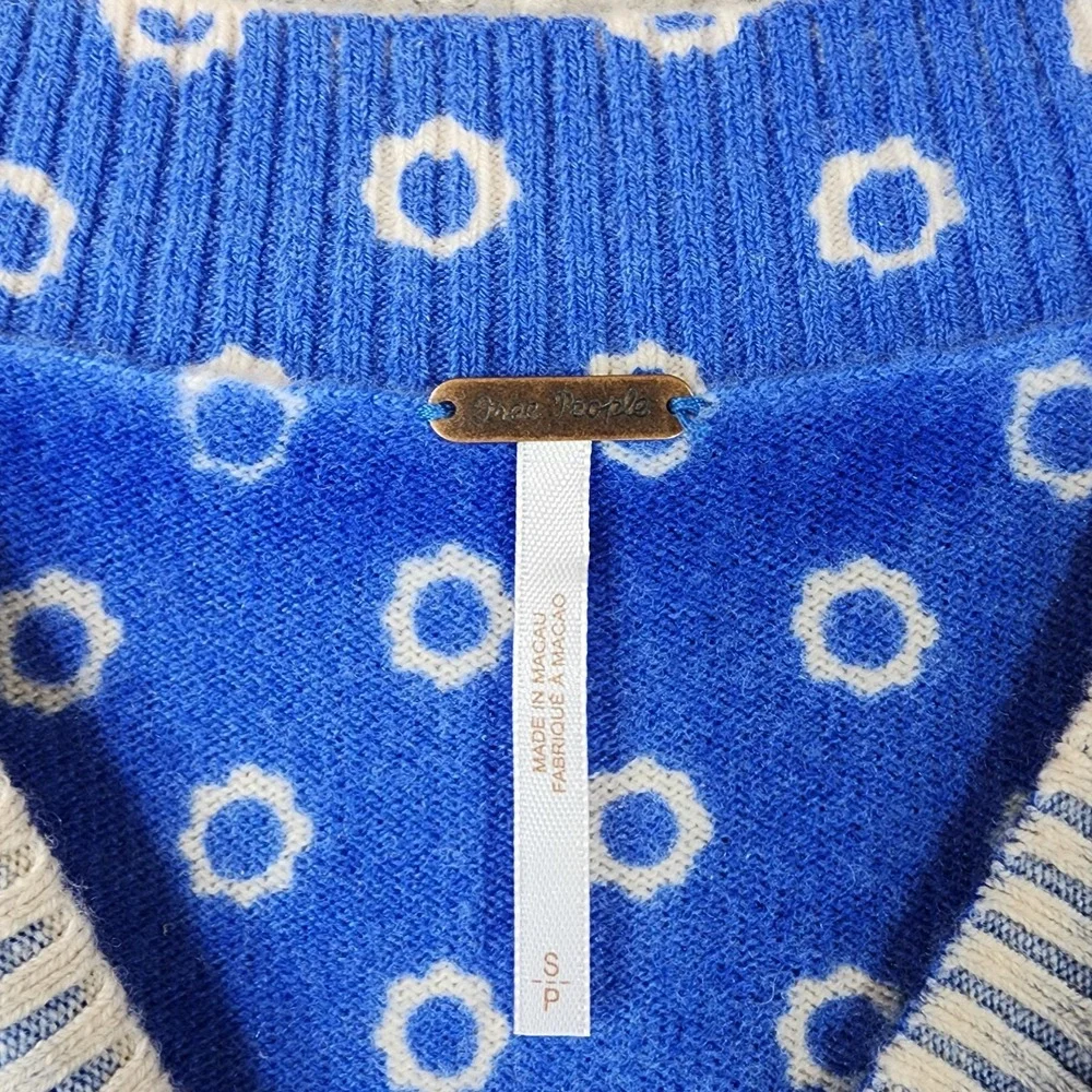 Free People Isla Cardigan Sweater Womens S Blue Cashmere Wool Short Sleeve